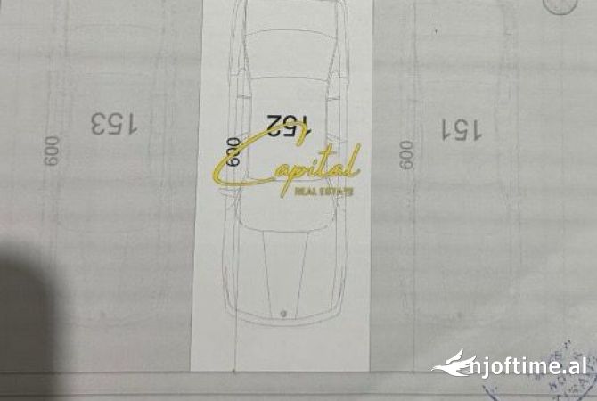 SHITEN 2 GARAZHE 30 M2 ISH FUSHA AVIACIONIT 35.000 EURO