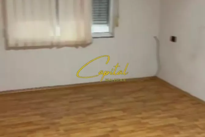 Business Property for Rent 3+1 in Tirana - 650 Euro