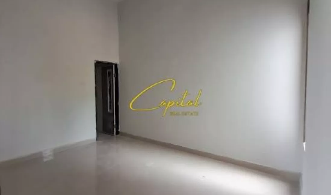 AMBIENT BIZNESI ME QERA 100 M2 ISH BLLOKU 2000 EURO