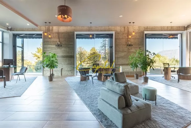 AMBIENT BIZNESI ME QERA 110 M2 KOPSHTI ZOOLOGJIK 600 EURO