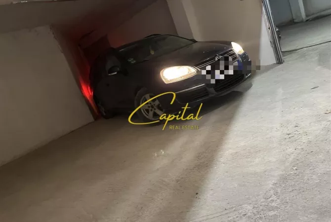 Business Property in Sale 4+1 in Tirana - 35,000 Euro