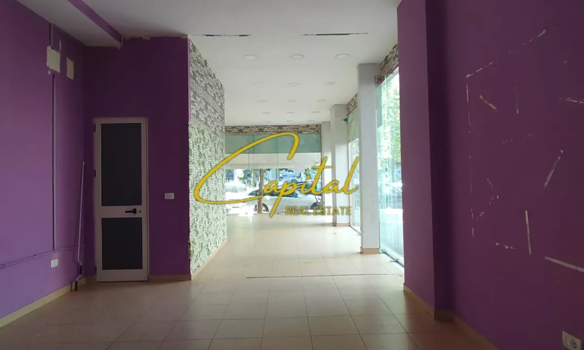 DYQAN ME QERA 60 M2 YZBERISHT 40.000 LEKE