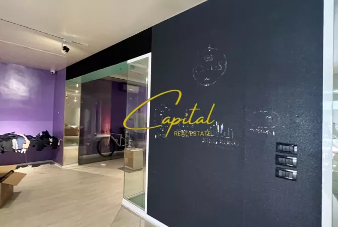 Business Property for Rent 3+1 in Tirana - 1,000 Euro