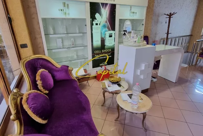 Business Property for Rent 1+1 in Tirana - 1,300 Euro