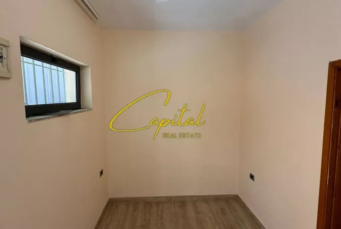 Business Property for Rent 3+1 in Tirana - 450 Euro