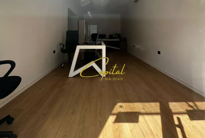 Business Property for Rent 1+1 in Tirana - 2,500 Euro