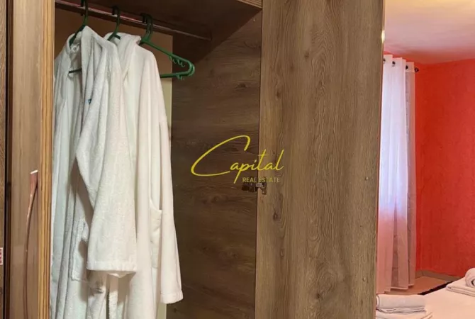 Shtepi ne shitje Apartament ne Tirane, 1+1, Mobilimi E mobiluar, Pagesa 160,000  Euro.