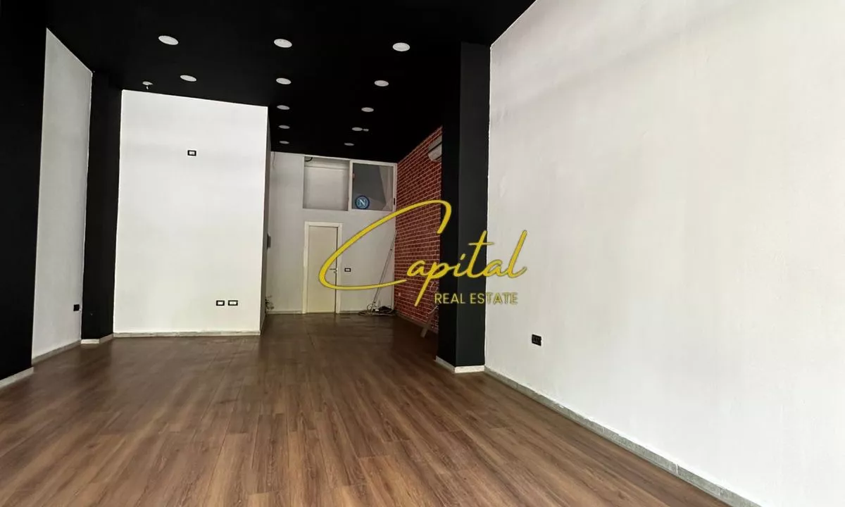 DYQAN ME QERA 56 M2 ALI DEMI 1.300 EURO