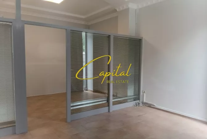 Business Property for Rent 3+1 in Tirana - 800 Euro