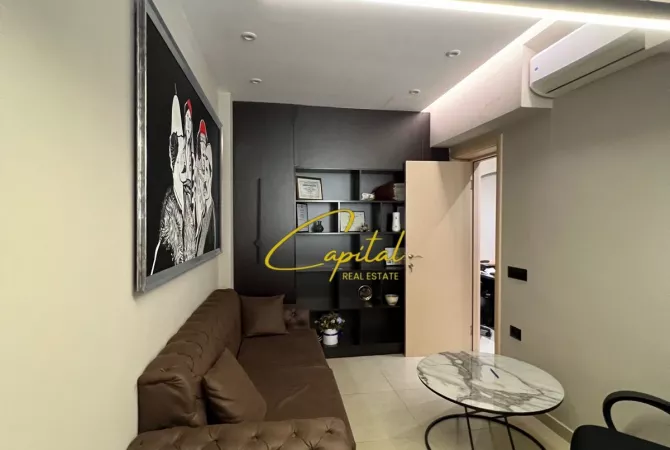 Business Property for Rent 3+1 in Tirana - 600 Euro