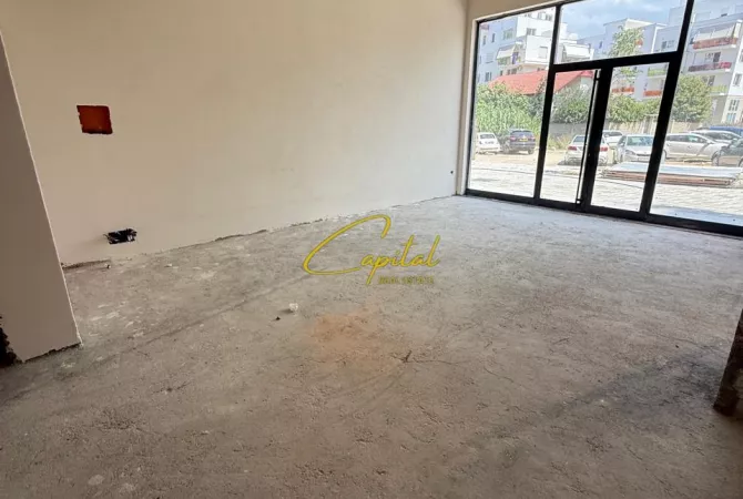 Business Property in Sale 1+1 in Tirana - 300,000 Euro