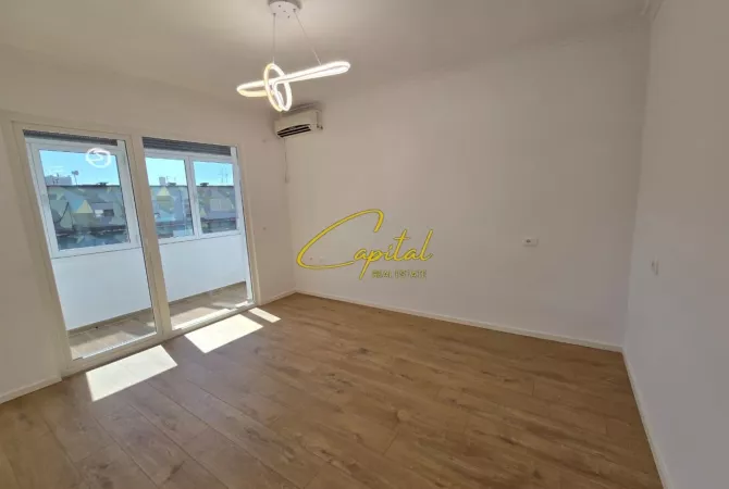 SHITET APARTAMENT 2+1 RRUGA BARDHYL 145.000 LEKE