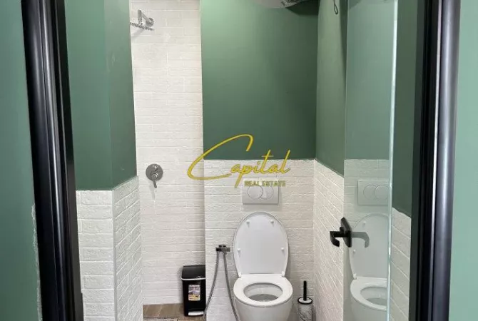 Business Property for Rent 2+1 in Tirana - 80,000 Leke