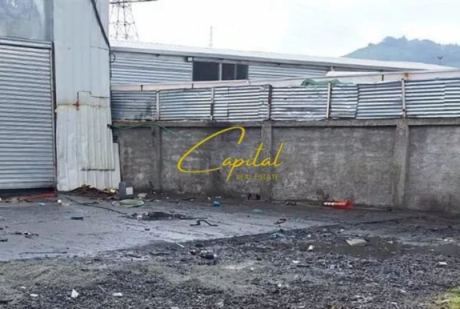 Business Property for Rent 4+1 in Tirana - 1,300 Euro