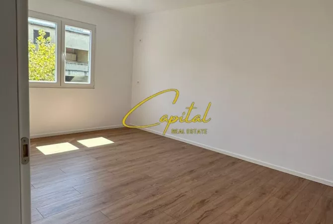 Apartment for sale in Tirana 2+1, Emty