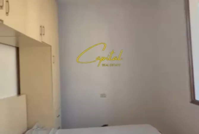Shtepi ne shitje Apartament ne Tirane, 2+1, Mobilimi E mobiluar, Pagesa 127,000  Euro.