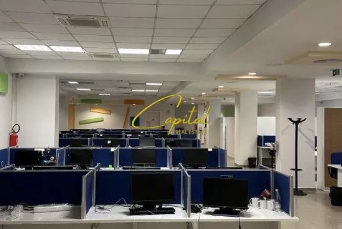 Business Property for Rent 1+1 in Tirana - 12,000 Leke