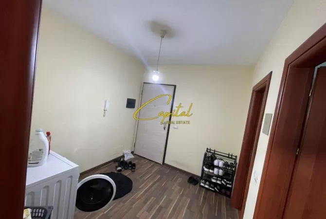 Shtepi me qera Apartament ne Tirane, 1+1, Mobilimi E mobiluar, Pagesa 60,000  Leke.