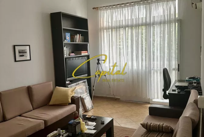 SHITET APARTAMENT 1+1 RRUGA E DURRESIT 185.000 EURO