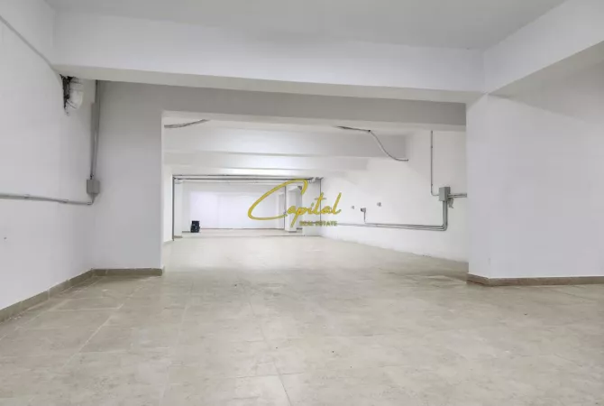 Business Property for Rent 1+1 in Tirana - 1,200 Euro