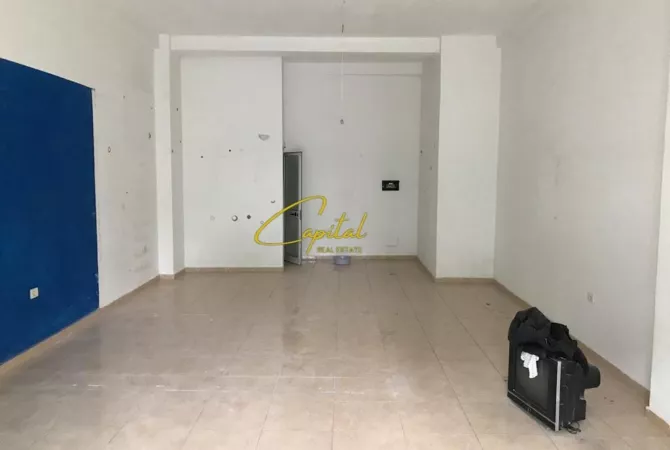 Business Property for Rent 1+1 in Tirana - 330 Euro