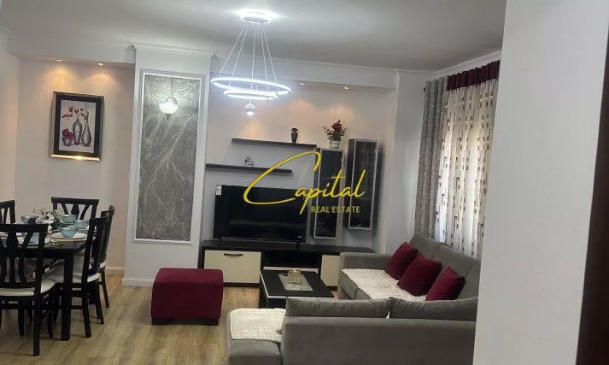 Shtepi ne shitje Apartament ne Tirane, 2+1, Mobilimi E mobiluar, Pagesa 145,000  Euro.