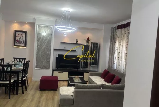 SHITET APARTAMENT 2+1 KOMBINAT 145.000 EURO