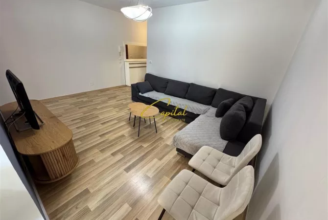 APARTAMENT ME QERA 1+1 KOMUNA E PARISIT 650 EURO