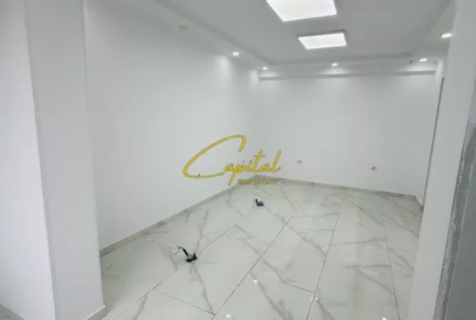 Business Property for Rent 3+1 in Tirana - 700 Euro