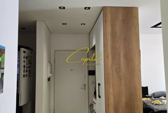 Shtepi ne shitje Apartament ne Tirane, 2+1, Mobilimi E mobiluar, Pagesa 26,000,000  Leke.