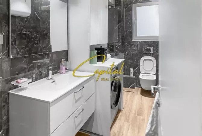 Shtepi me qera Apartament ne Tirane, 1+1, Mobilimi E mobiluar, Pagesa 1,100  Euro.