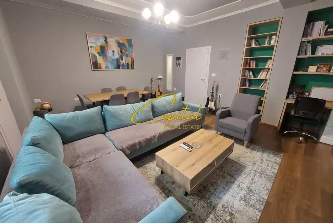 SHITET VILE PRIVATE 210 M2 SHKOLLA E BALETIT 450.000 EURO