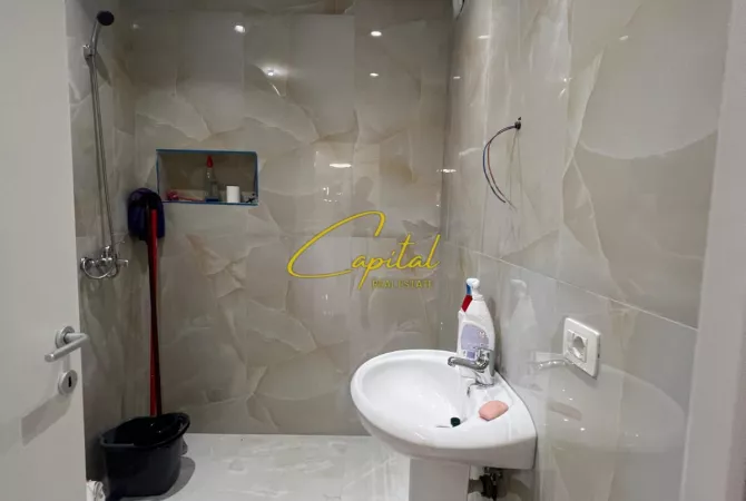 ZYRE ME QERA 86 M2 5 MAJI 650 EURO