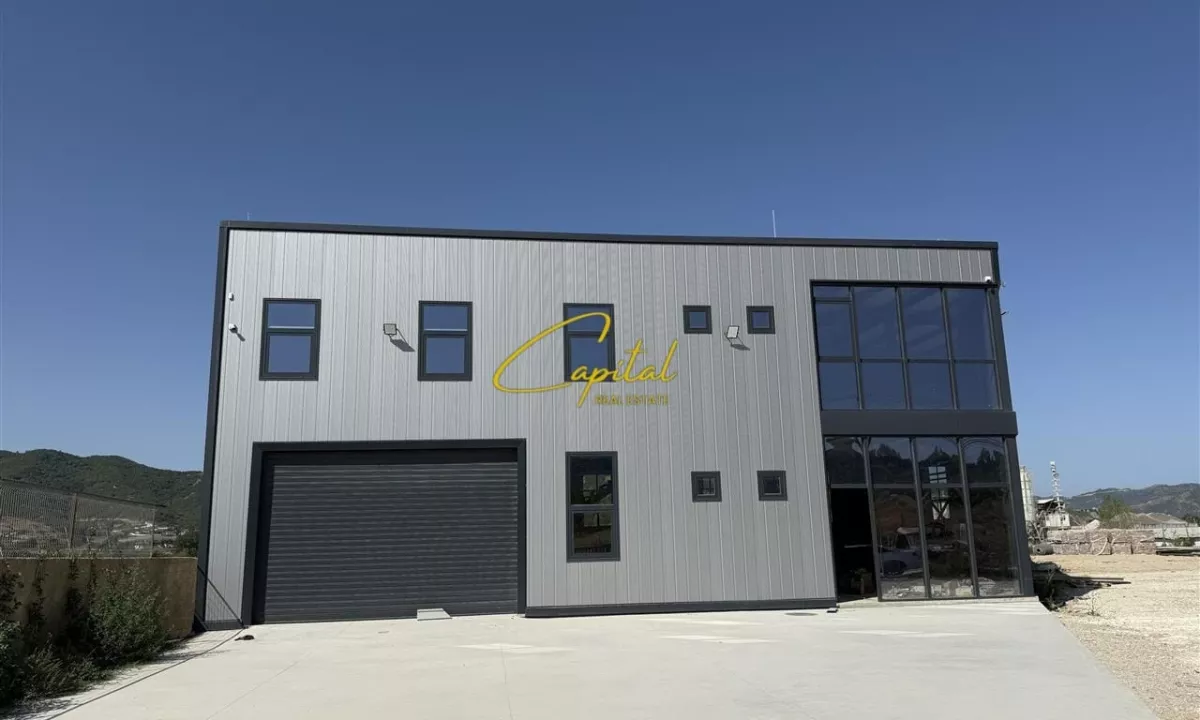 SHITET APARTAMENT 3.600 M2 VAQARR 1.800.000 EURO