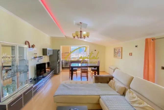 Shtepi me qera Apartament ne Tirane, 2+1, Mobilimi E mobiluar, Pagesa 700  Euro.