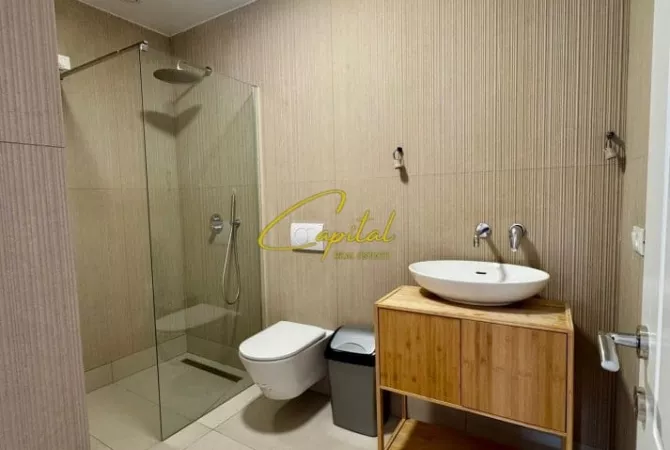 Business Property for Rent 3+1 in Tirana - 1,850 Euro