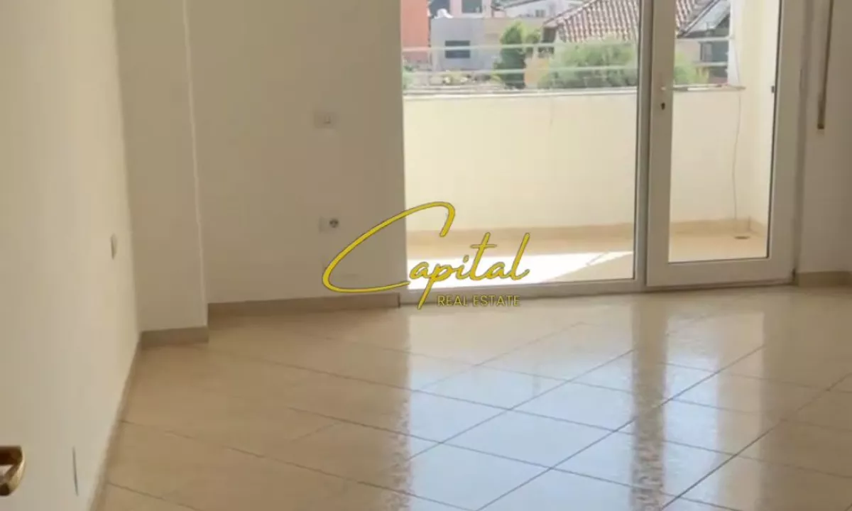 ZYRE ME QERA 128 M2 RRUGA SIRI KODRA 50.000 LEKE