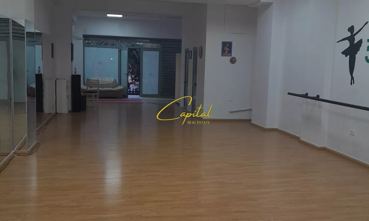 AMBIENT BIZNESI ME QERA 110 M2 YZBERISHT 60.000 LEKE