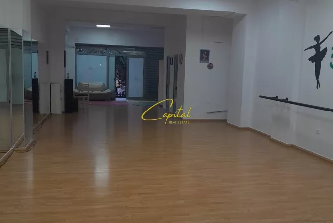 AMBIENT BIZNESI ME QERA 110 M2 YZBERISHT 60.000 LEKE