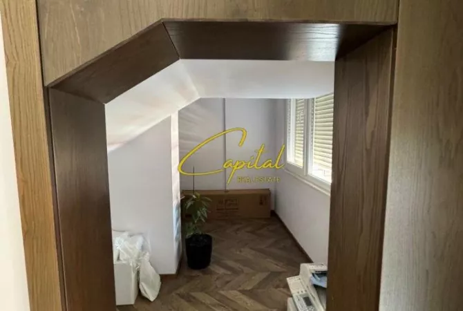 ZYRE ME QERA 55 M2 KOMPLEKSI GOLDEN PARK 600 EURO
