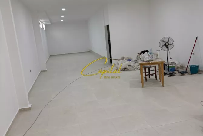 Business Property for Rent 3+1 in Tirana - 2,500 Euro