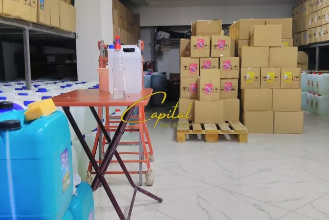 AMBIENT BIZNESI ME QERA 80 M2 SELITE 550 EURO