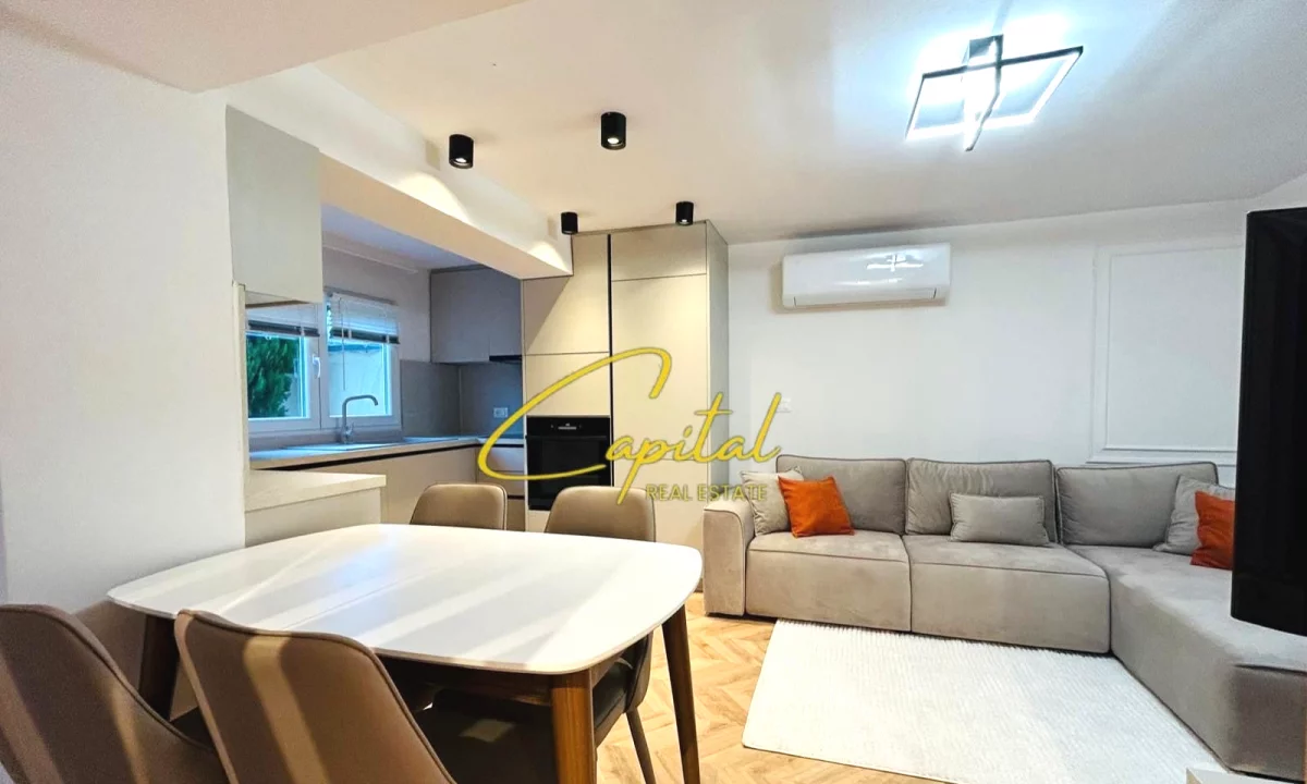 Shtepi me qera Apartament ne Tirane, 2+1, Mobilimi E mobiluar, Pagesa 700  Euro.