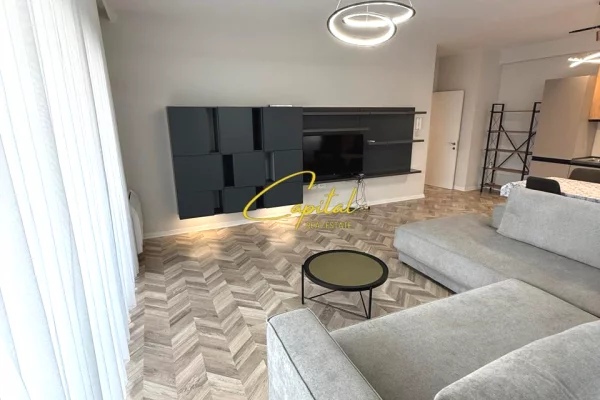 Shtepi me qera Apartament ne Tirane, 3+1, Mobilimi E mobiluar, Pagesa 900  Euro.