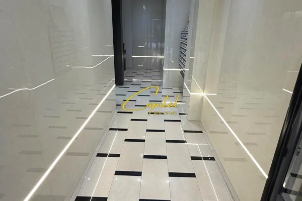 Shtepi me qera Apartament ne Tirane, 3+1, Mobilimi E mobiluar, Pagesa 900  Euro.