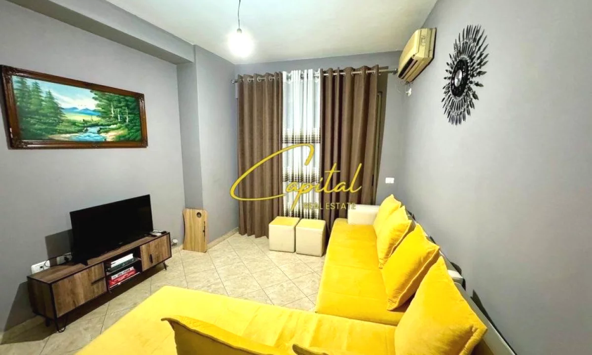 Shtepi ne shitje Apartament ne Tirane, 1+1, Mobilimi E mobiluar, Pagesa 100,000  Euro.