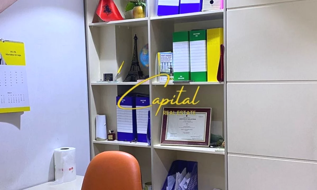 SHITET DYQAN 23 M2 RRUGA E KAVAJES 160.000 EURO