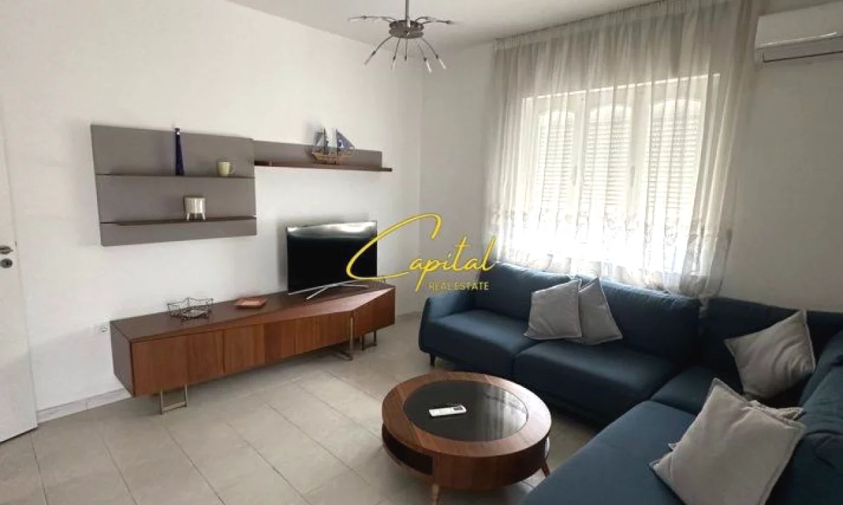 Shtepi me qera Apartament ne Tirane, 2+1, Mobilimi E mobiluar, Pagesa 600  Euro.