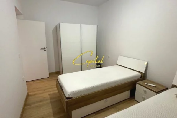 Shtepi me qera Apartament ne Tirane, 2+1, Mobilimi E mobiluar, Pagesa 600  Euro.
