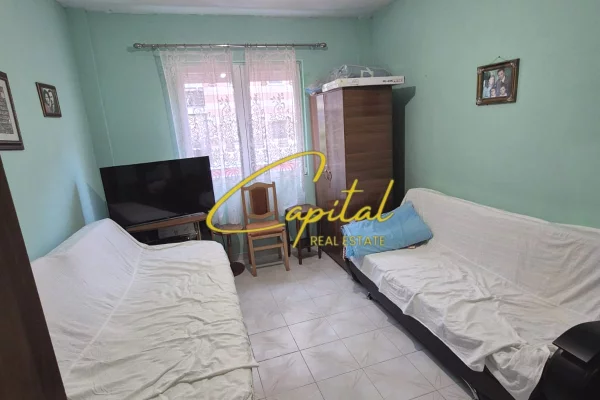 Shtepi me qera Apartament ne Tirane, 2+1, Mobilimi E mobiluar, Pagesa 650  Euro.